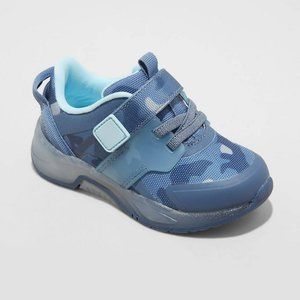 Toddler Reese Light-Up Sneakers - Cat & Jack™